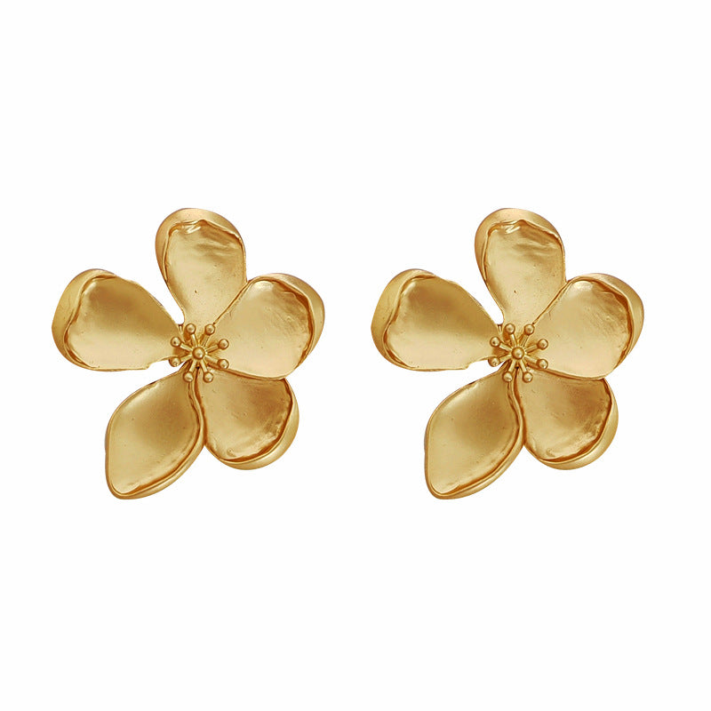 Wholesale S925 silver needle flower retro exaggerated atmospheric earrings